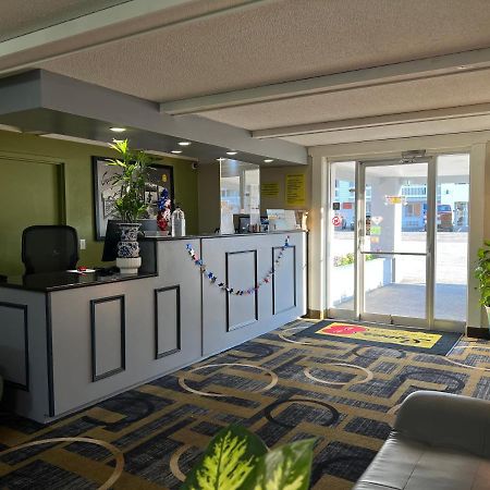 Super 8 By Wyndham Bangor Exterior foto