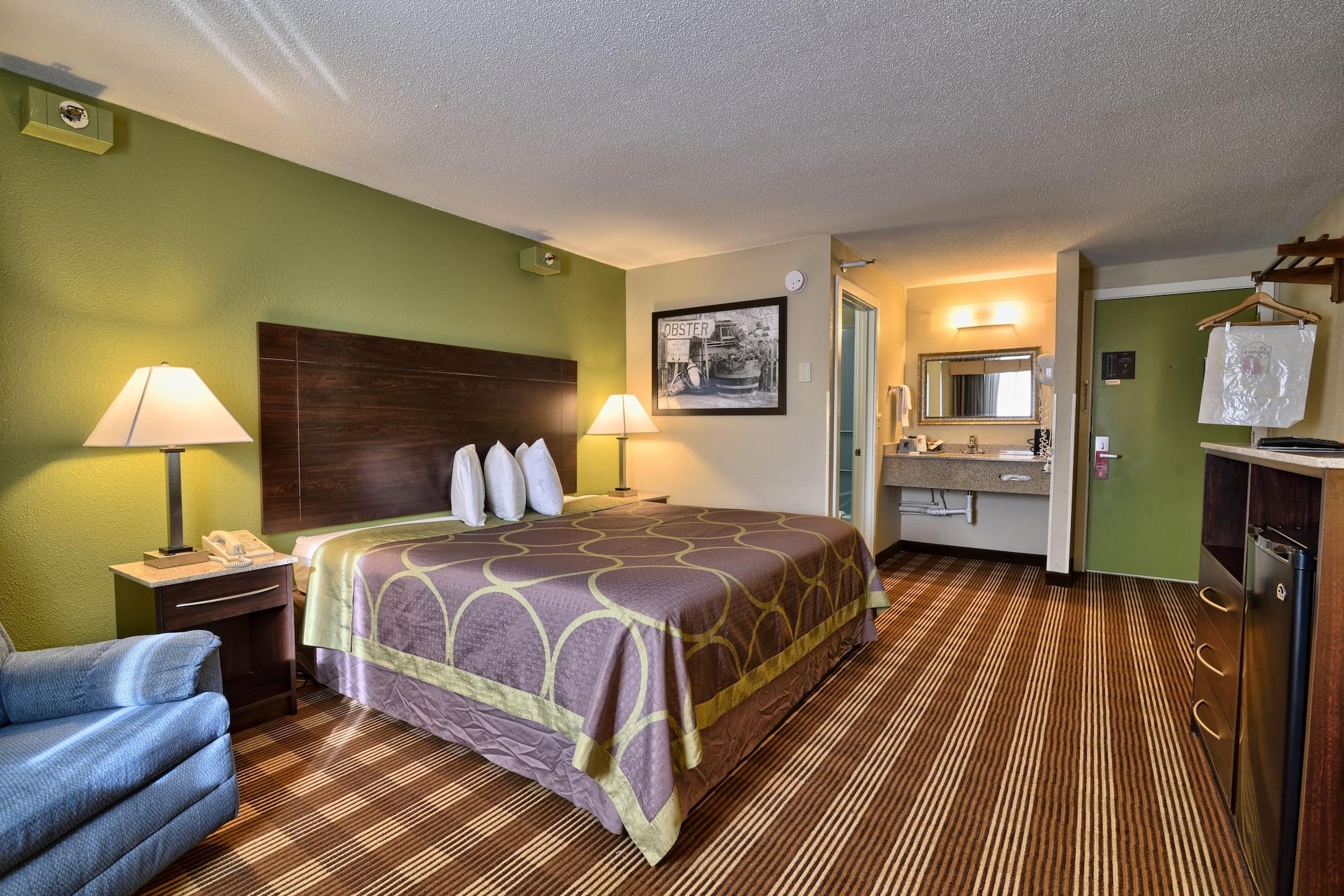 Super 8 By Wyndham Bangor Exterior foto