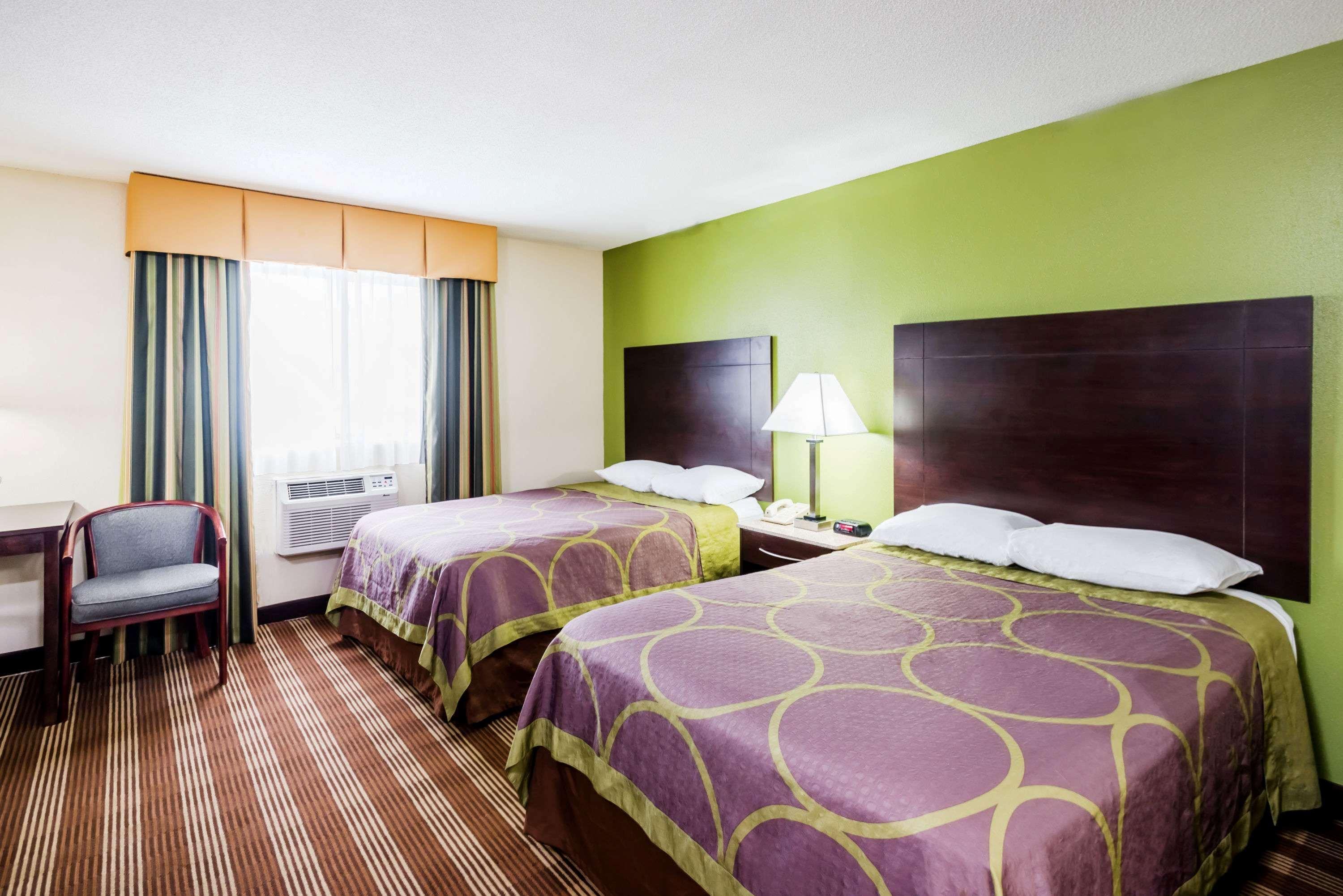 Super 8 By Wyndham Bangor Exterior foto